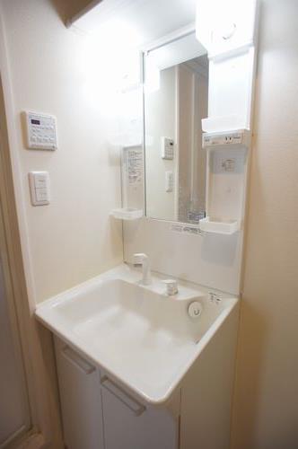 シャーメゾン　クロシェット 202号-8