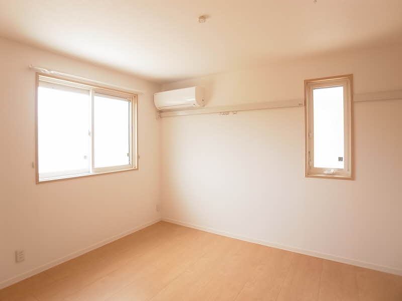 メゾン・ウエスト 201号-5