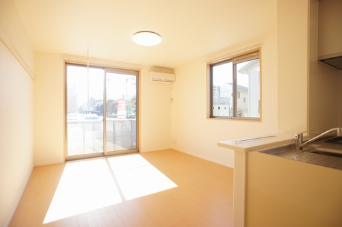 ラフィーネ甲府 101号-3