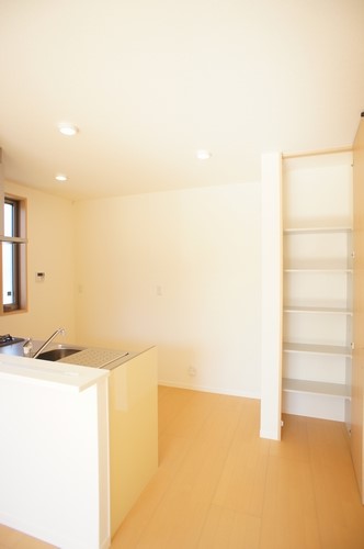 ラフィーネ甲府 101号-5