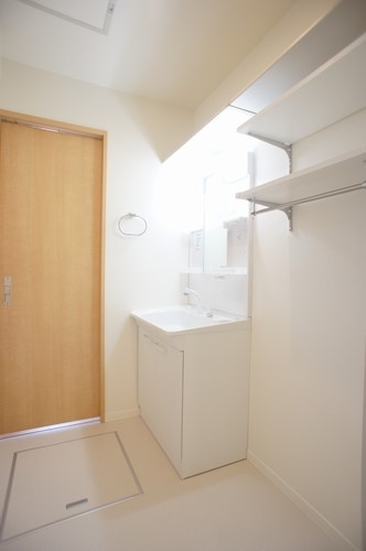 ラフィーネ甲府 101号-8