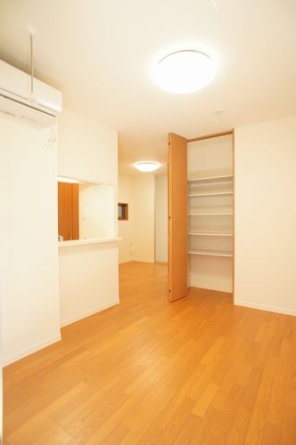 ジニア　ハウス 101号-2