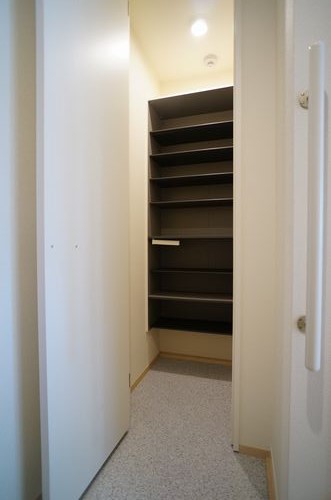 シャーメゾン武蔵野弐番館 303号-11