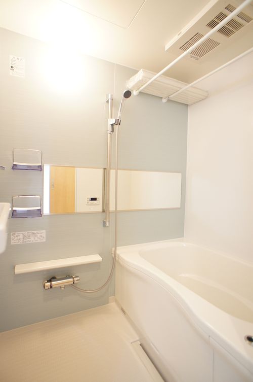 モントシャイン落合 202号-4