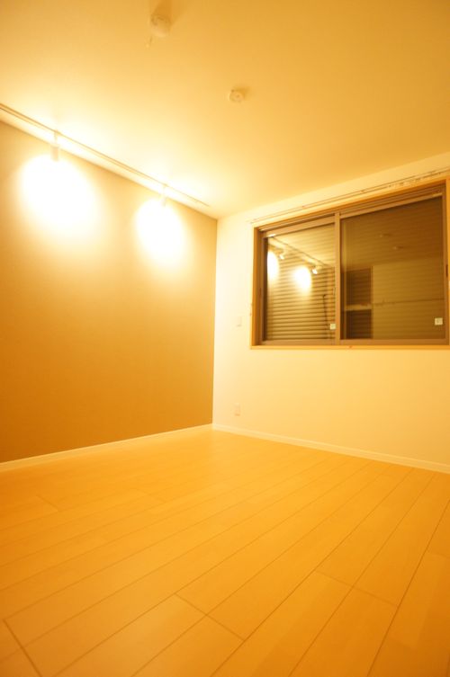 モントシャイン落合 202号-7