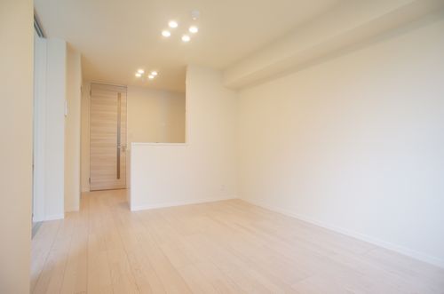 Ｐｏｒｔｅ　Ｂｏｎｈｅｕｒ　Ｎａｋａｎｏ 102号-3