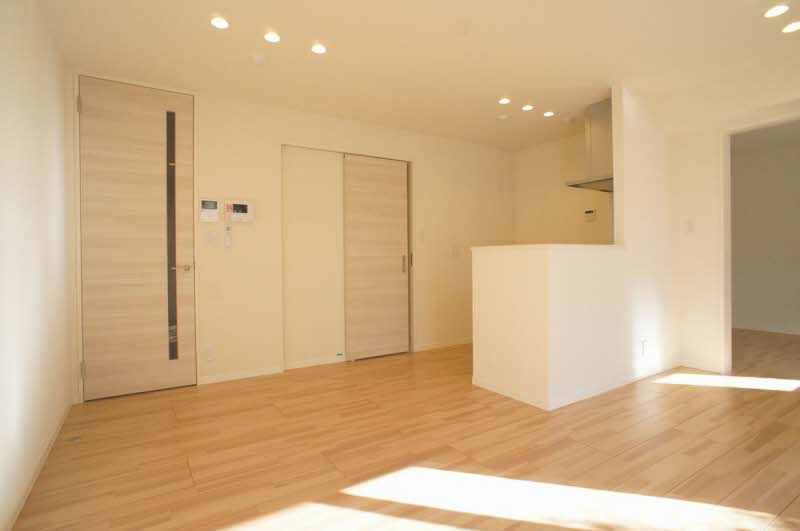 Ａｌｆｌａｔ赤堤 102号-3