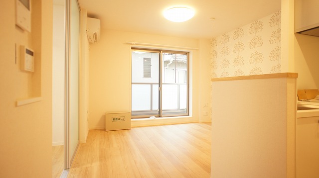 ベル ホワイト 302号-2