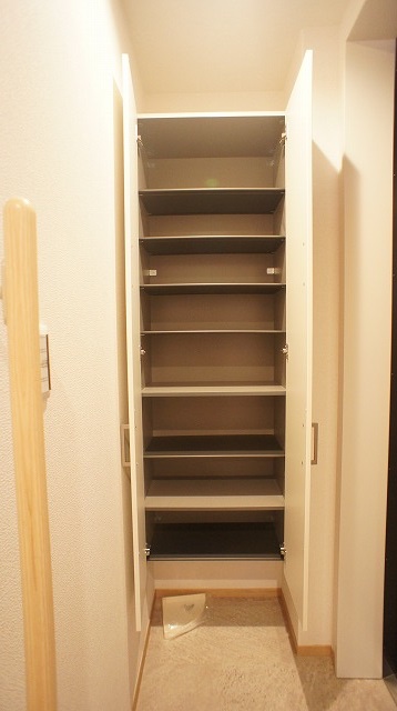 ベル ホワイト 302号-5