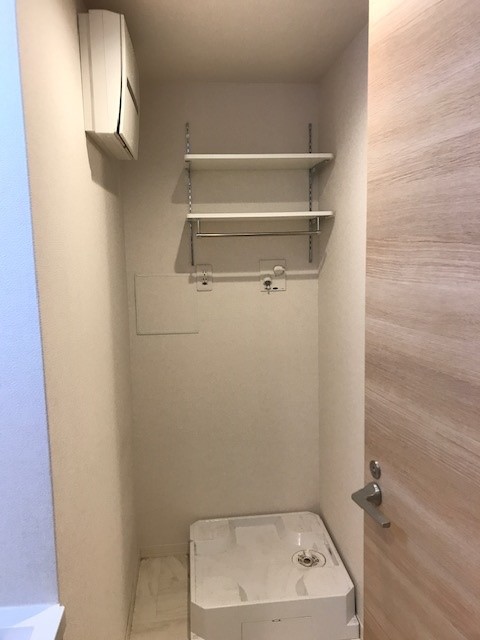 ベル ホワイト 302号-11