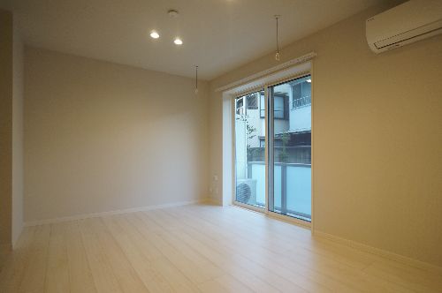 Menlo Park Residence 103号-2