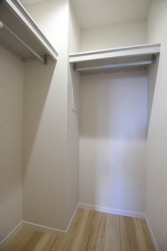 ＰＩＮＥ　ＳＴＩＧＥ梅里 206号-7