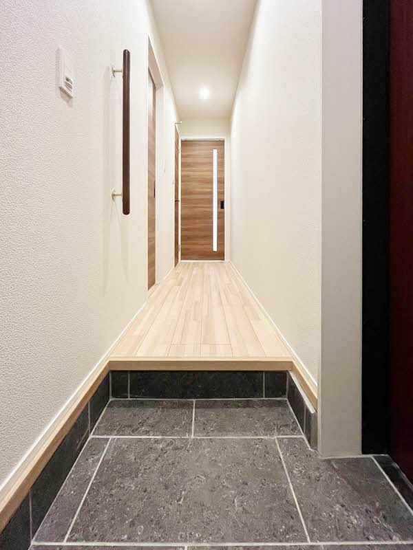 イーズ若松町 101号-11