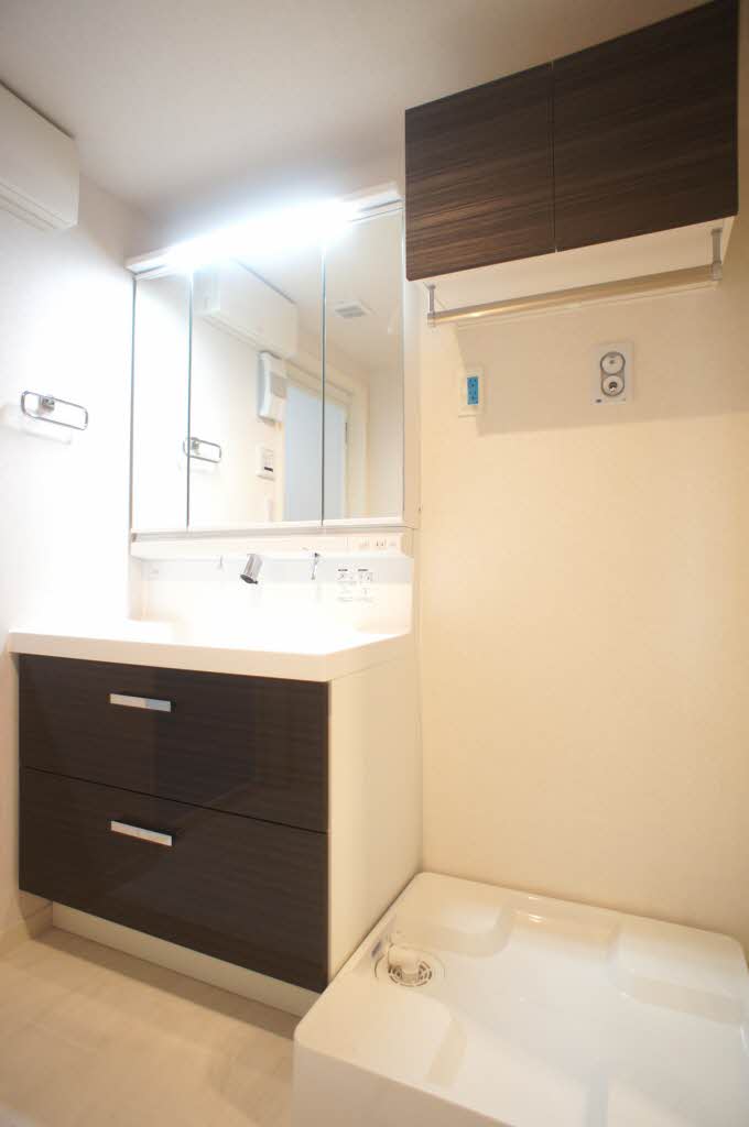 フォレナリビエ成城 103号-6