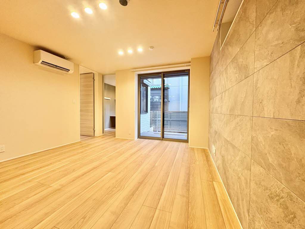 レオナグレイス 101号-2