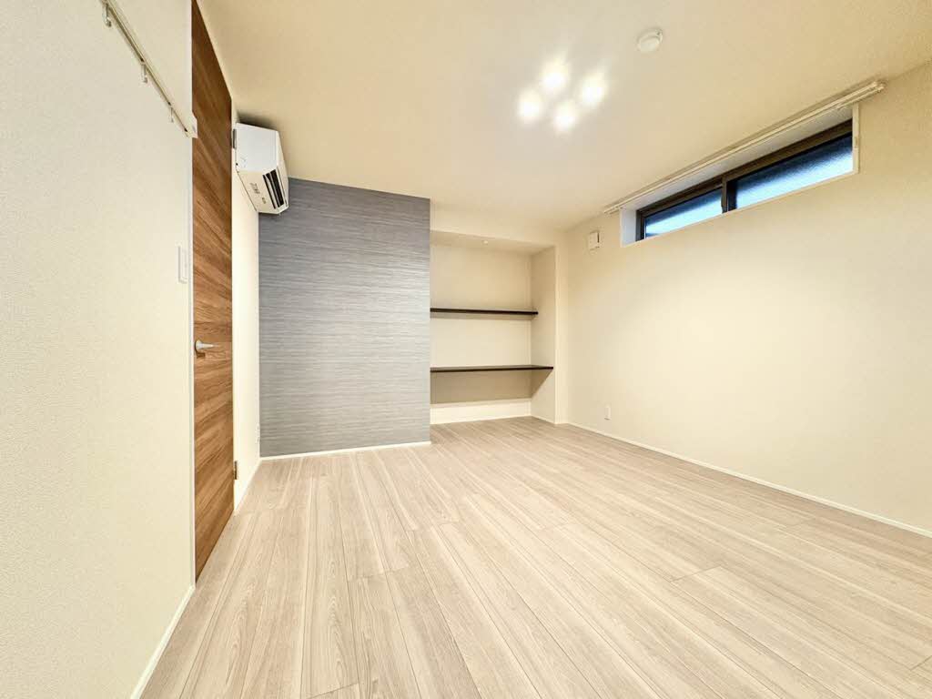 レオナグレイス 102号-7