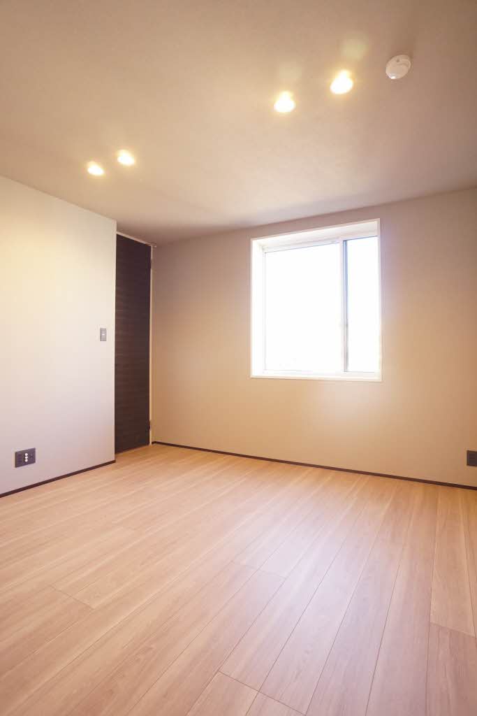 グレイス市谷台町 301号-13