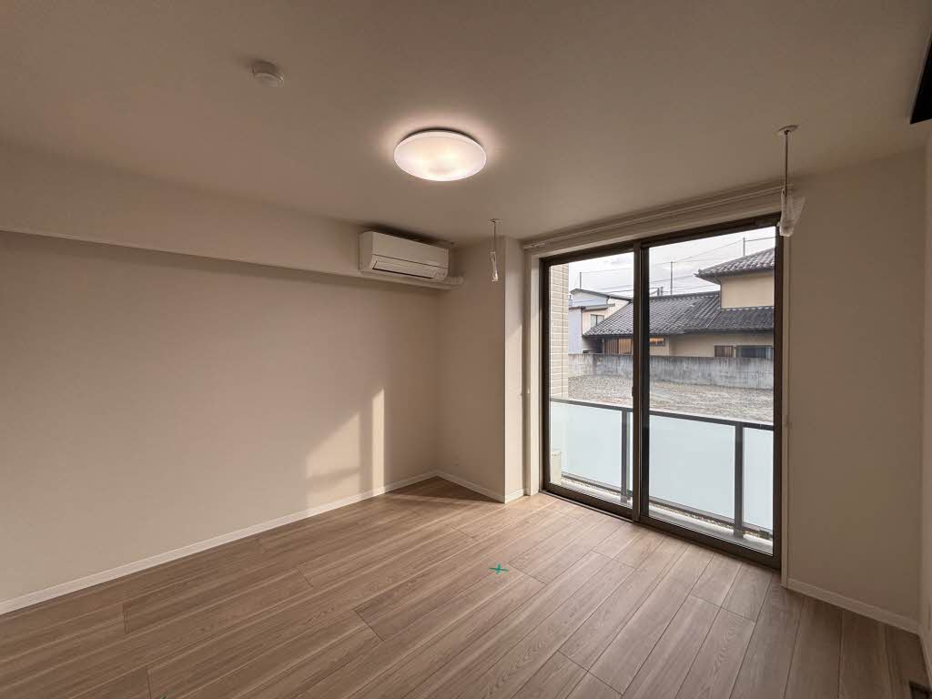 シャーメゾン　プランタン 102号-9