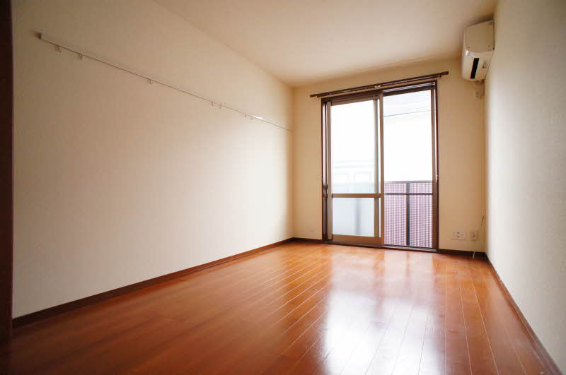 ヴィラ マノス 202号-2