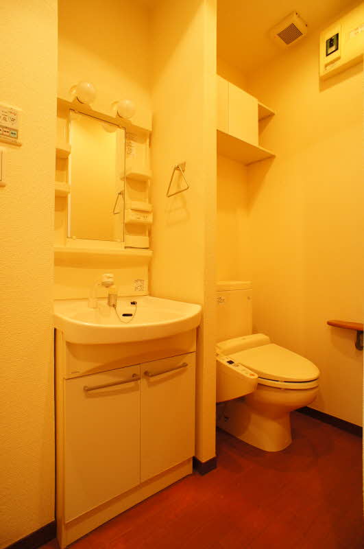 ヴィラ マノス 202号-8