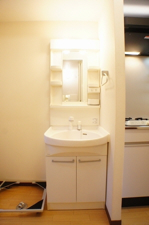 ルミエールＤ．Ｋ 202号-5