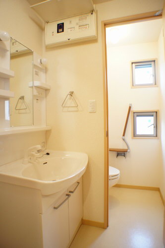 Ｅ．Ｒ．Ｅ．テラスハウス渋谷鶯谷 102号-9