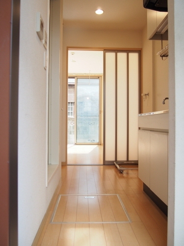 アザリー武蔵野 102号-5