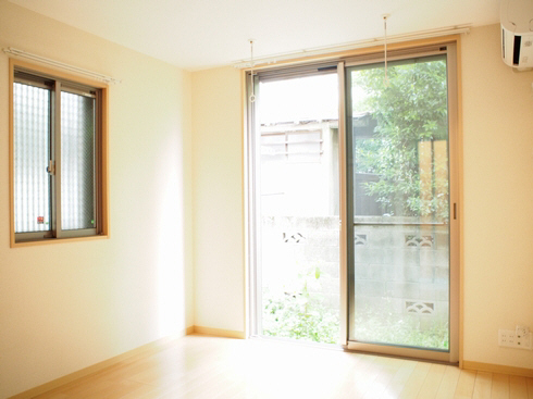 アザリー武蔵野 105号-2