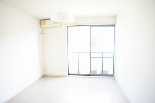 エストゥディオ 202号-2