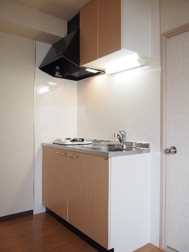 マック千束コート 308号-6