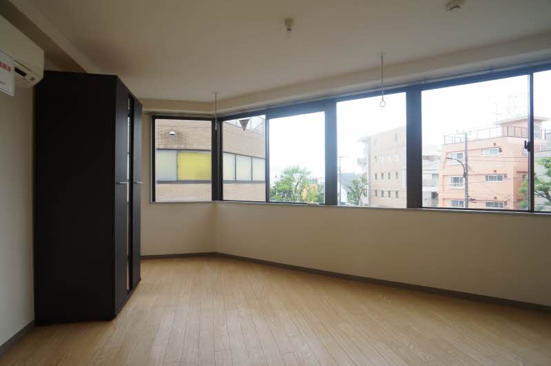 シティ吉岡ビル 302号-2