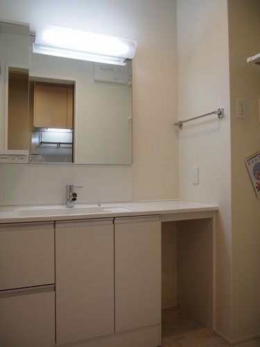 マグノリア三軒茶屋 301号-9