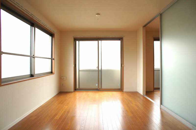 シャーメゾン　ルナ 201号-2