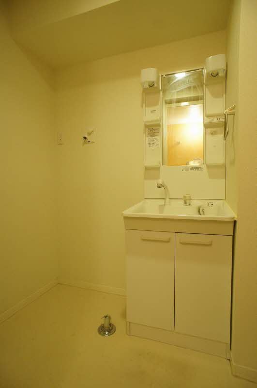 シャーメゾン　ルナ 201号-9