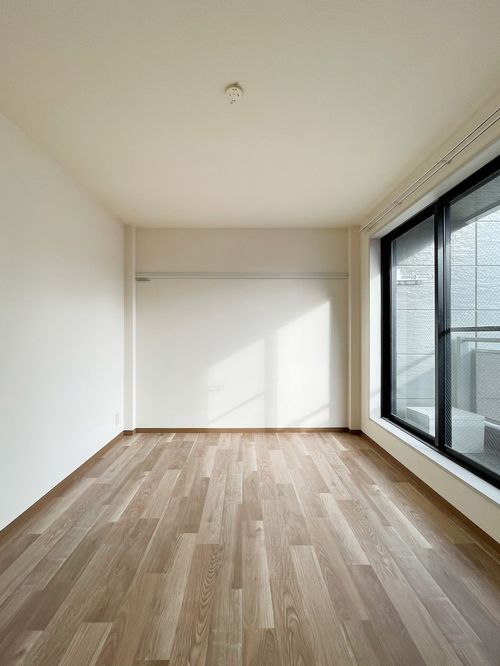 F.I.Cビル 305号-2