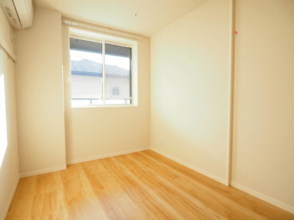 クオリスタ 203号-2