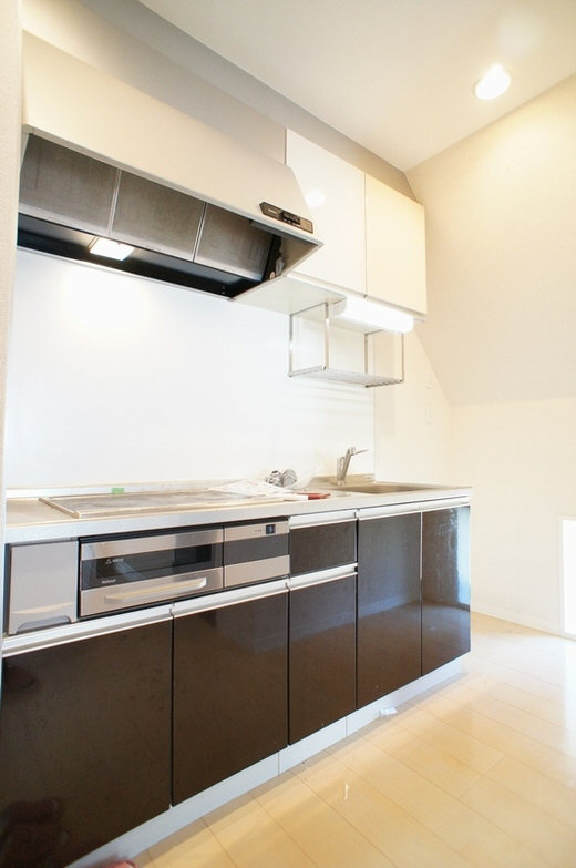 フラグシップ余丁町 301号-5