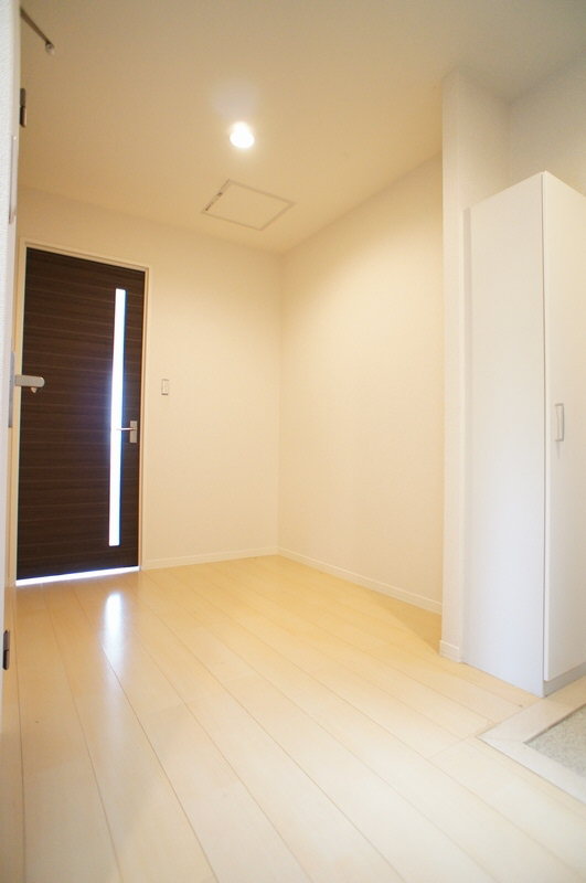 フラグシップ余丁町 301号-6