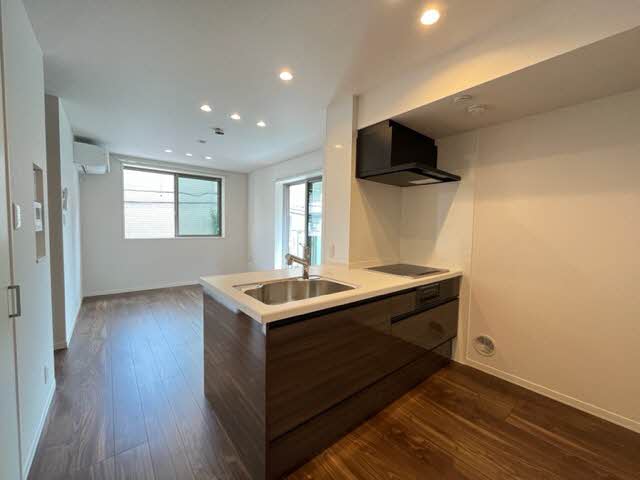 カーサプレミアス 201号-2