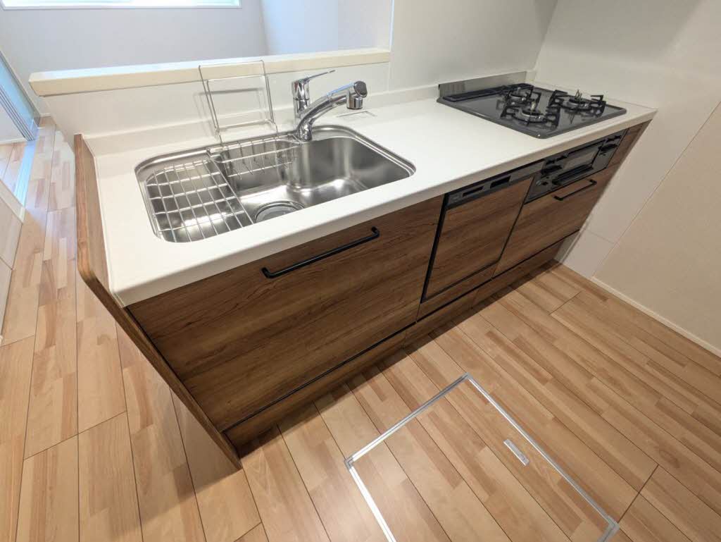 レ・シェーヌ新宿 102号-3