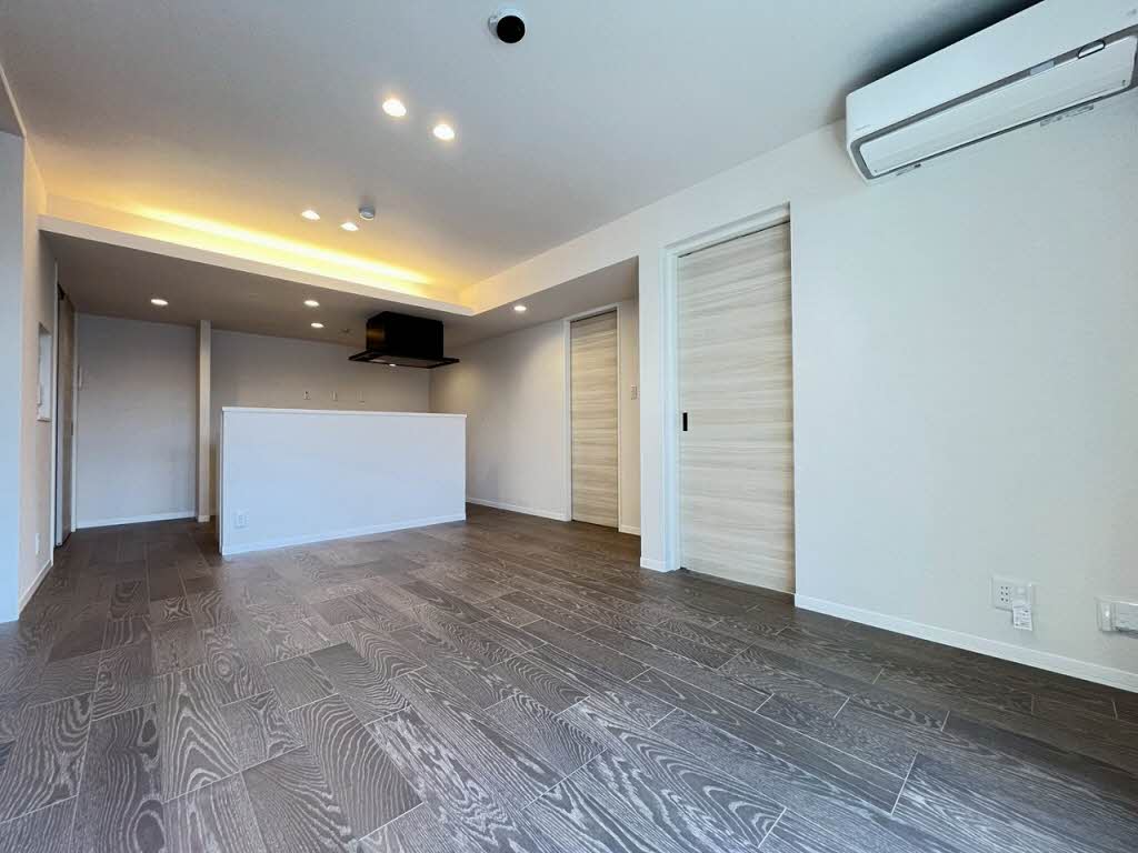 ＷＴＢ大塚 303号-2