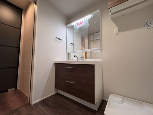 ＴＨＥ　ＳＥＮＳＥ 103号-5