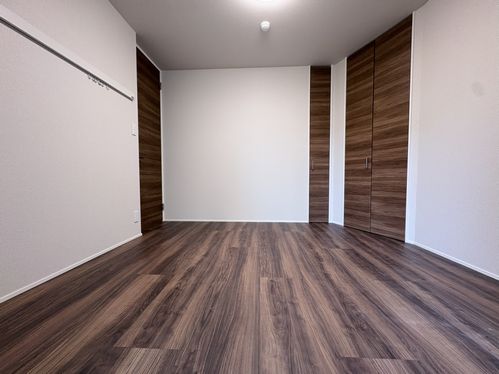 ＴＨＥ　ＳＥＮＳＥ 105号-2