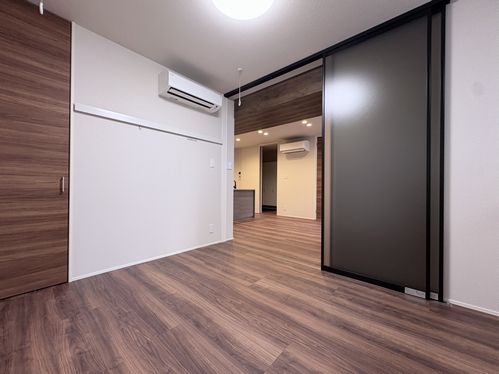 ＴＨＥ　ＳＥＮＳＥ 105号-3