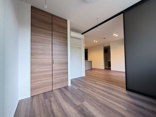 ＴＨＥ　ＳＥＮＳＥ 107号-4