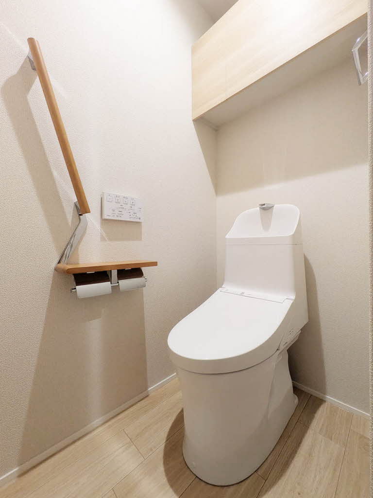 ＴＨＥ　ＳＥＮＳＥ 203号-8