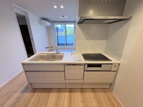 ＴＨＥ　ＳＥＮＳＥ 210号-4