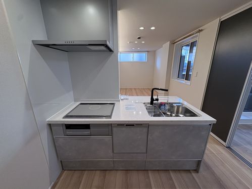 ＴＨＥ　ＳＥＮＳＥ 211号-4