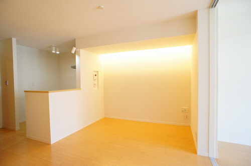 シャーメゾン氷川台 202号-5