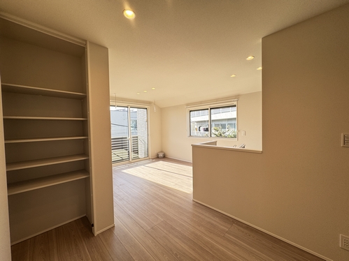 プレミアコート 202号-6